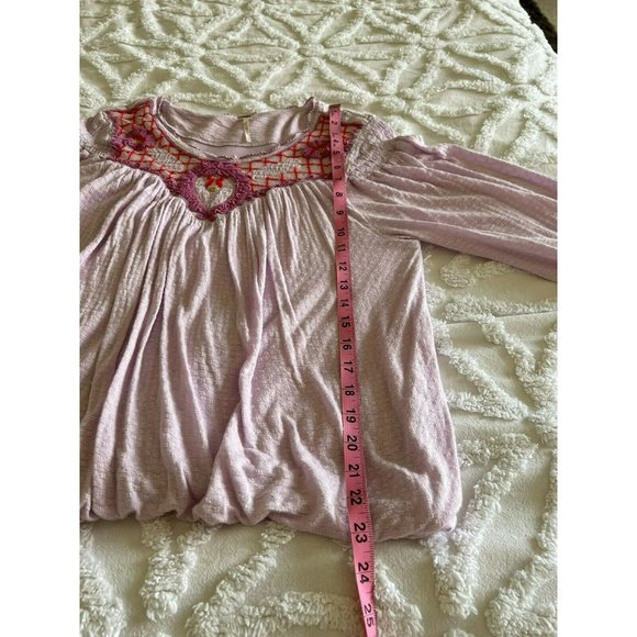 FREE PEOPLE Lavender Purple Floral Embroidered Bohemian Top Blouse Size Small - Picture 7 of 12